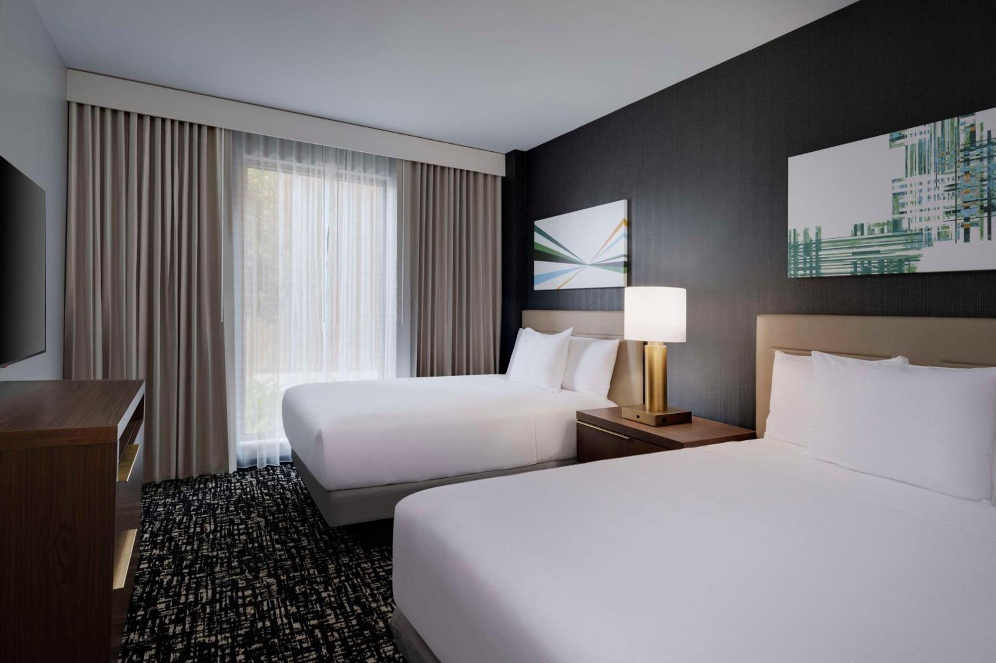 Hyatt House Lax Century Blvd — Photos 2